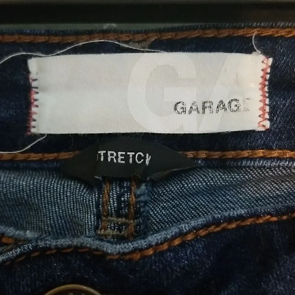 Garage waist 28